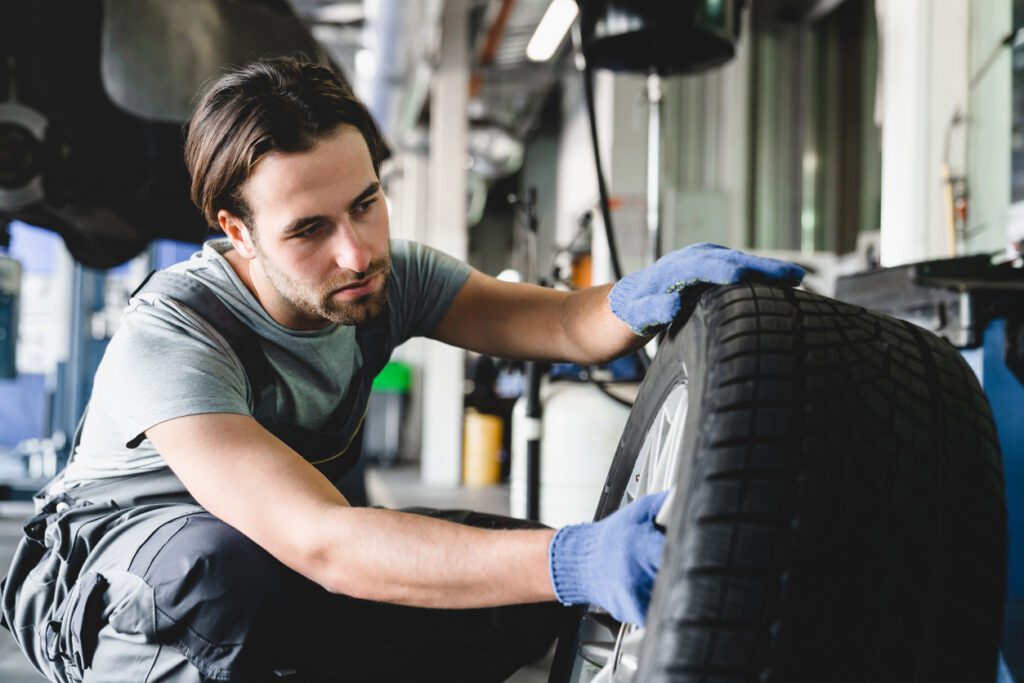 Prefabricated MOT Centre Quotes - MOT Testing Building